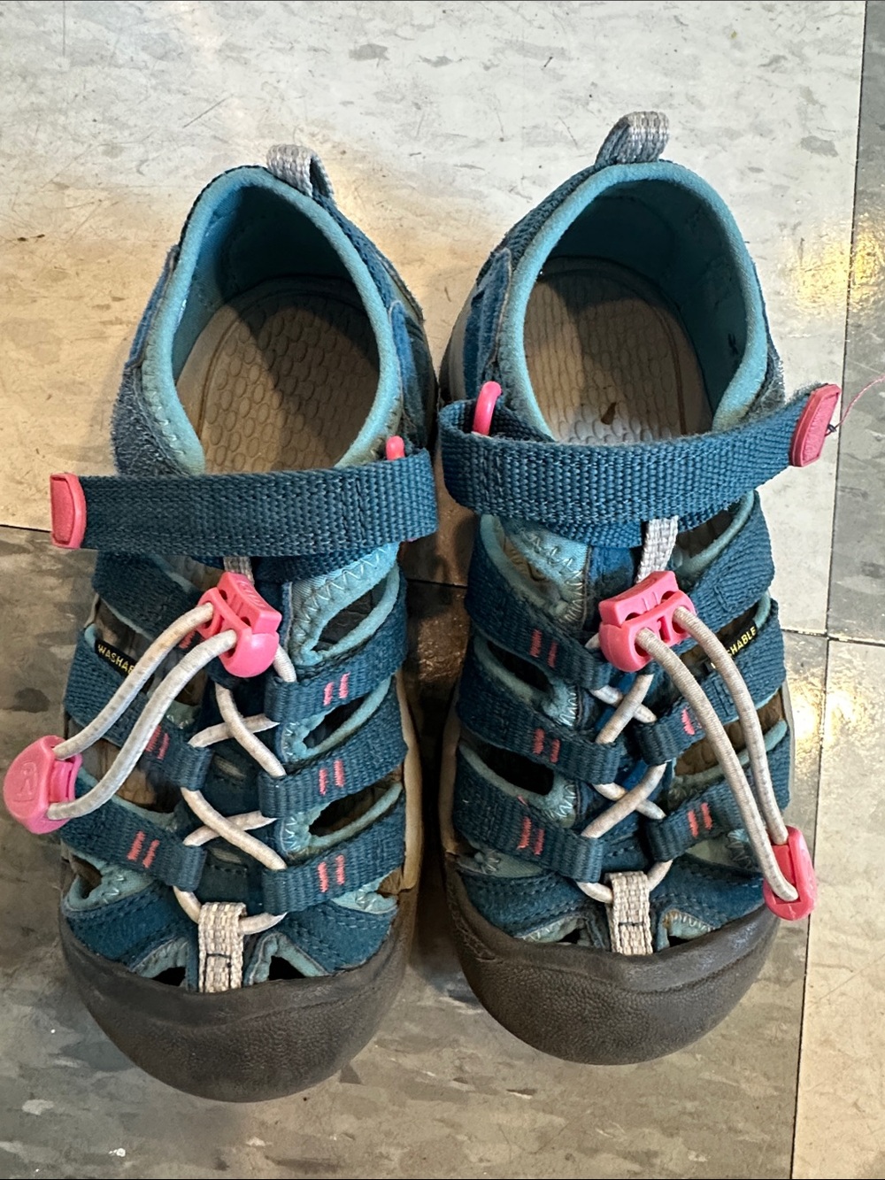 Keen sandal